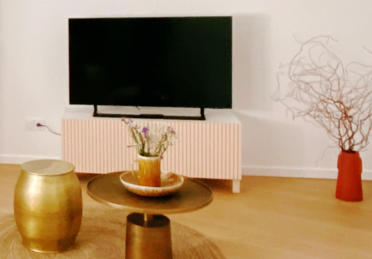 Le Boheme ⸱ Stationnement Gratuit ⸱ Fibre Apartment Deols Luaran gambar